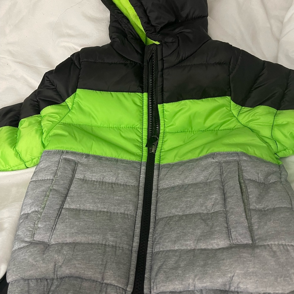 Boys Kids Colorblock Puffer Jacket - Black, Green, and Gray